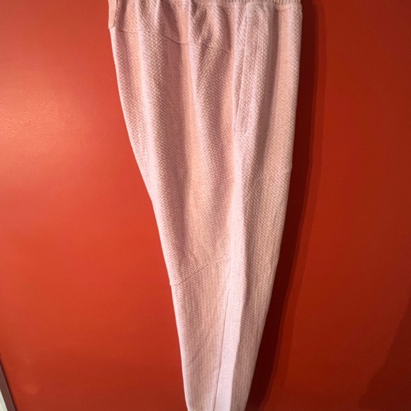 lululemon At Ease Jogger Heathered Pink Mist - Large - like new - Picture 5 of 6